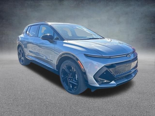 New 2026 Chevrolet Equinox EV RS image 9