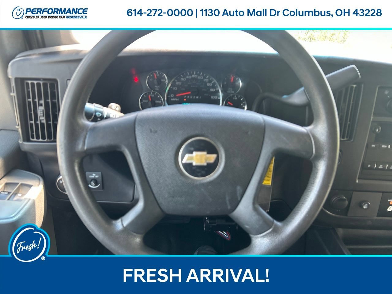 Used 2018 Chevrolet Express 2500 Extended RWD image 16