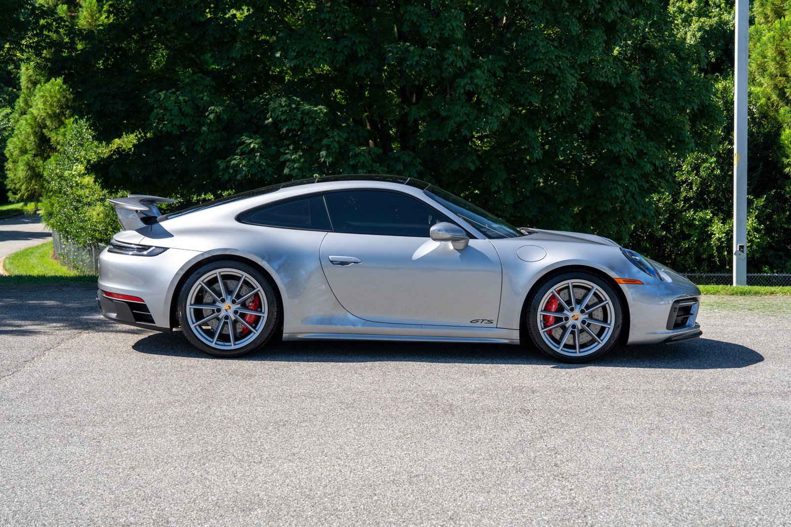 Certified 2024 Porsche 911 Carrera GTS RWD image 8