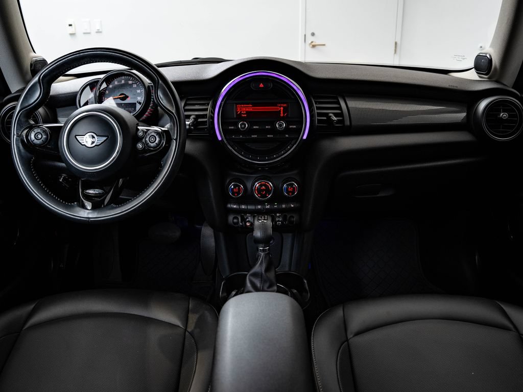Used 2016 MINI Cooper 2-Door Hardtop FWD image 32