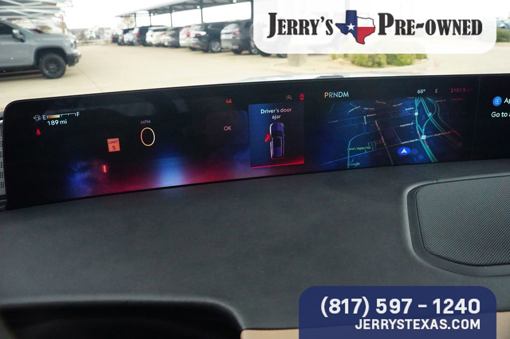 Used 2025 Lincoln Navigator L Black Label image 11