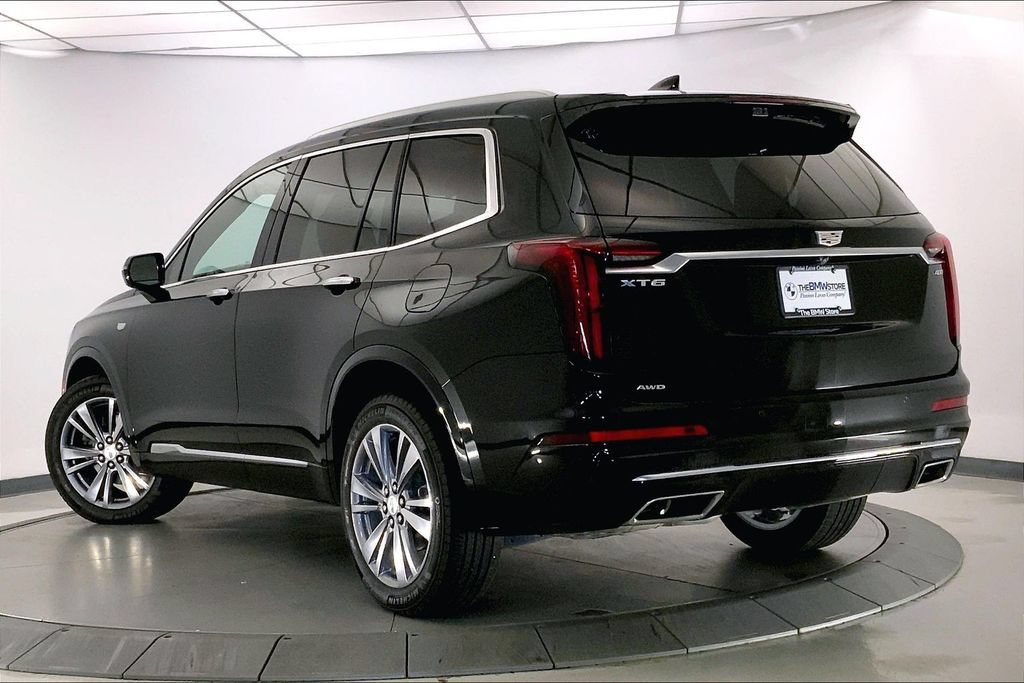 Used 2024 Cadillac XT6 Premium Luxury w/ Technology Package AWD/4WD image 10