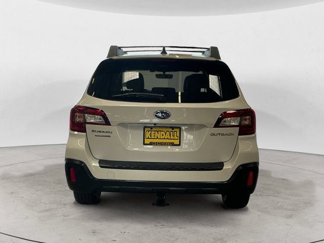 Used 2019 Subaru Outback 2.5i Limited w/ Popular Package #2 AWD/4WD image 4