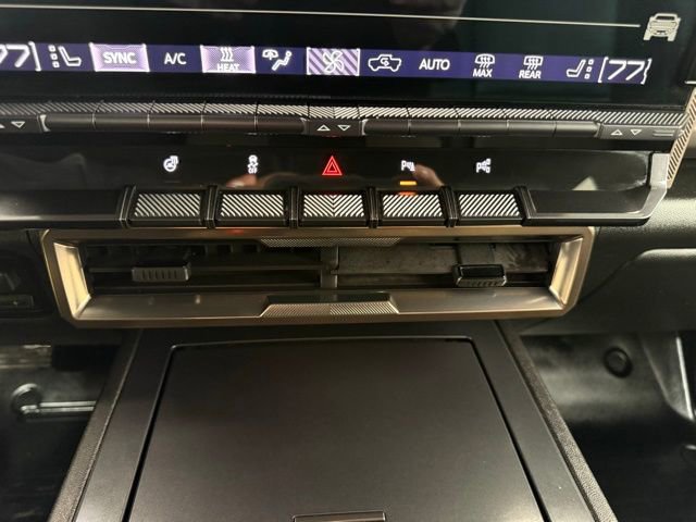 Used 2024 GMC Hummer EV 2X image 37