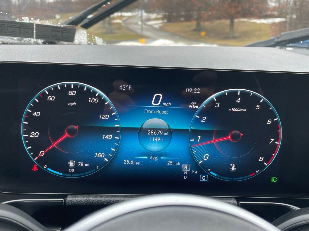 Used 2023 Mercedes-Benz GLA 250 4MATIC image 39