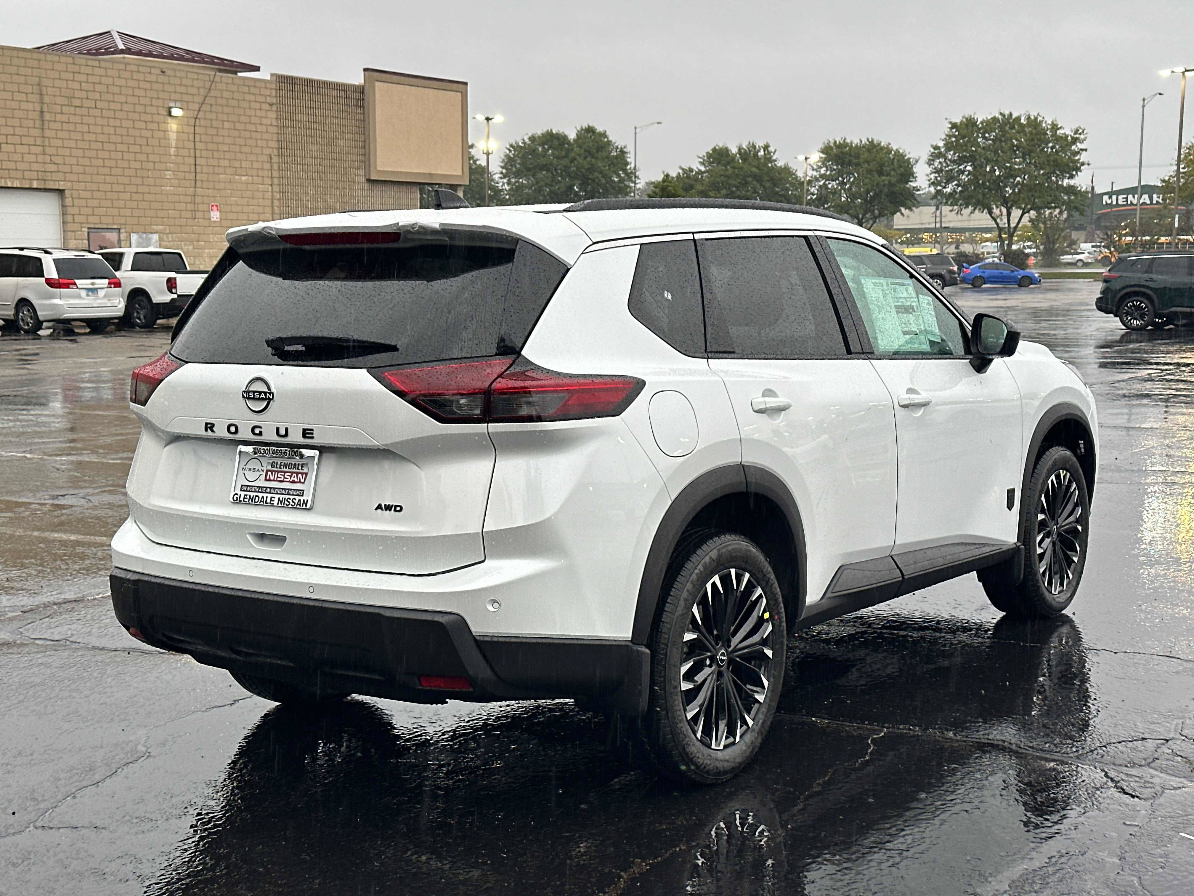 New 2027 Nissan Rogue SV AWD/4WD image 4