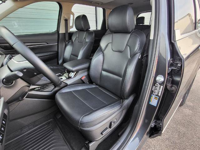 Used 2024 Kia Telluride S w/ S Sunroof Package image 9