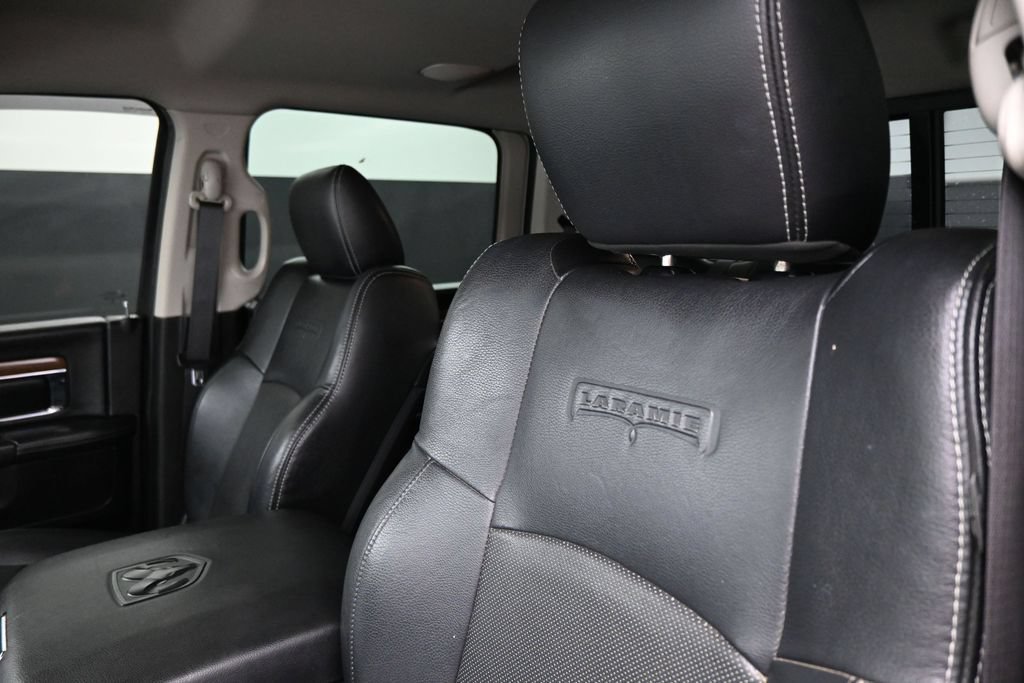 Used 2018 RAM 2500 Laramie w/ Convenience Group AWD/4WD image 13