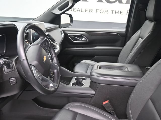 Used 2024 Chevrolet Tahoe LT w/ Luxury Package AWD/4WD image 12