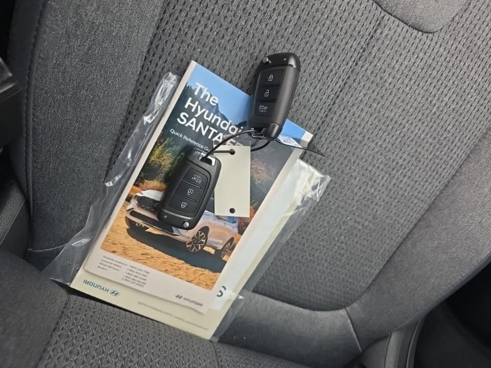 Certified 2023 Hyundai Santa Fe SE FWD image 15