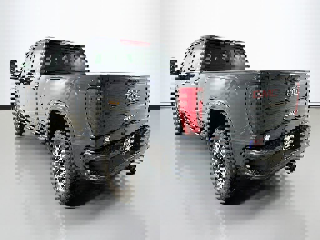 New 2026 GMC Sierra 2500 Denali w/ Denali Reserve Package image 4