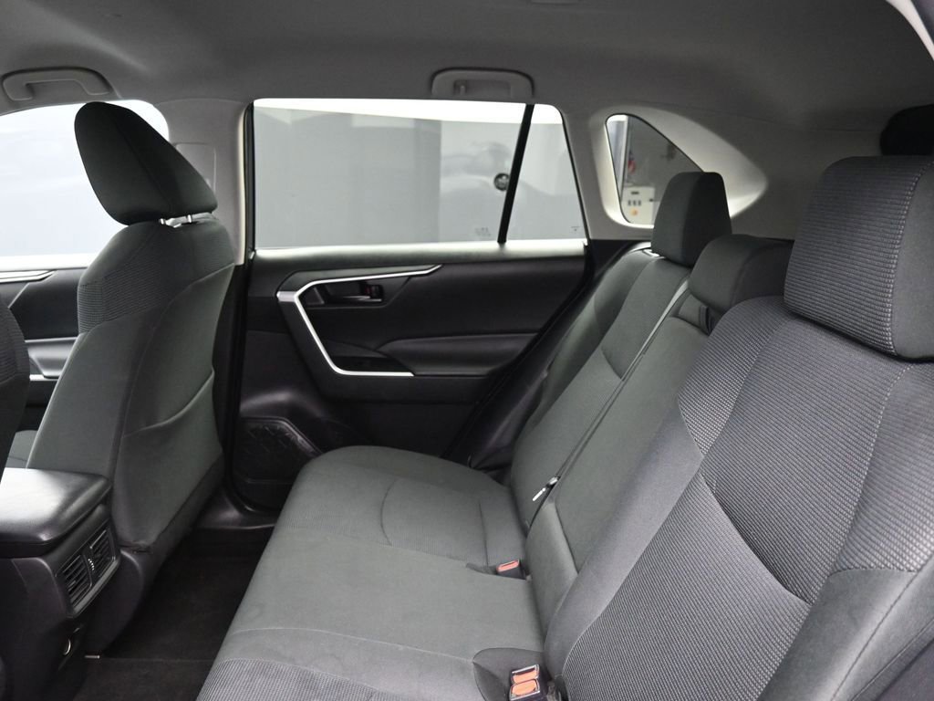 Certified 2022 Toyota RAV4 LE image 20