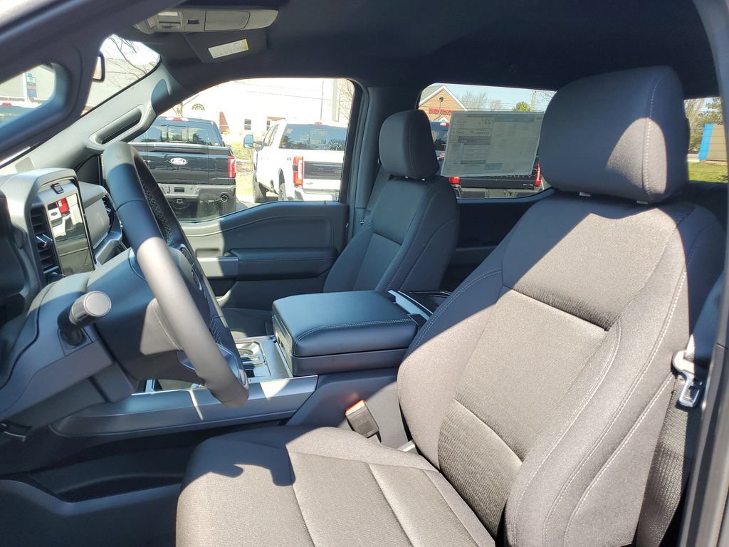 New 2026 Ford F150 XLT w/ Equipment Group 302A MID AWD/4WD image 7