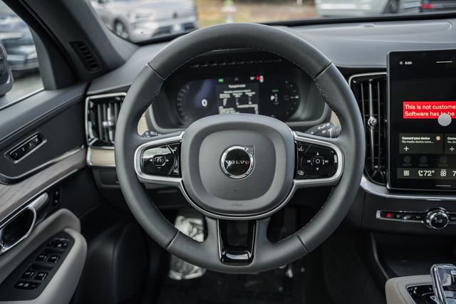 New 2026 Volvo XC90 T8 Plus w/ Protection Package Premier image 30