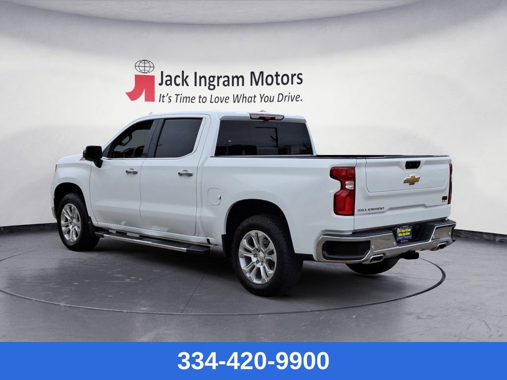 Used 2025 Chevrolet Silverado 1500 LTZ w/ LTZ Premium Package image 3