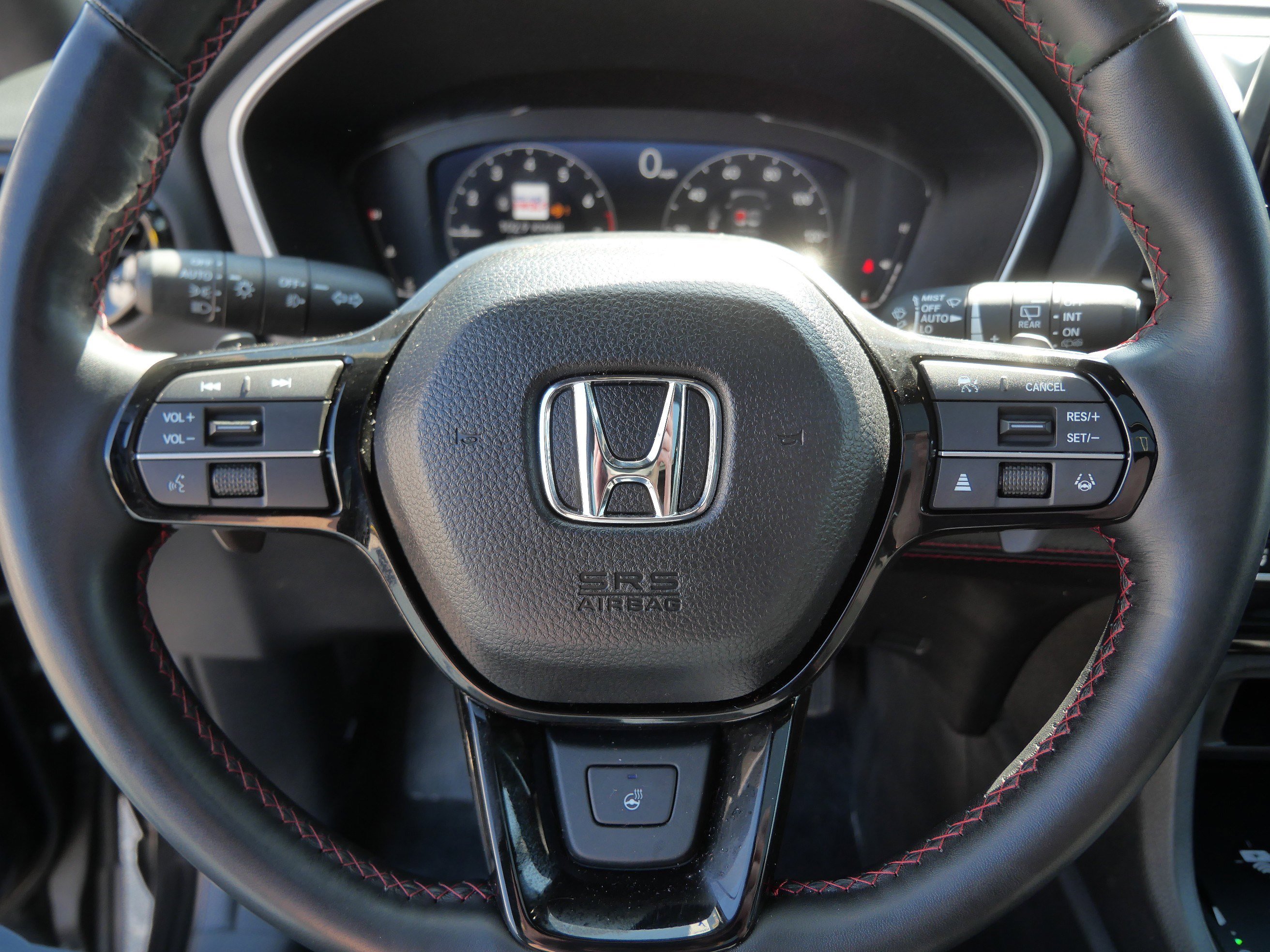 Used 2025 Honda Pilot Black Edition image 26