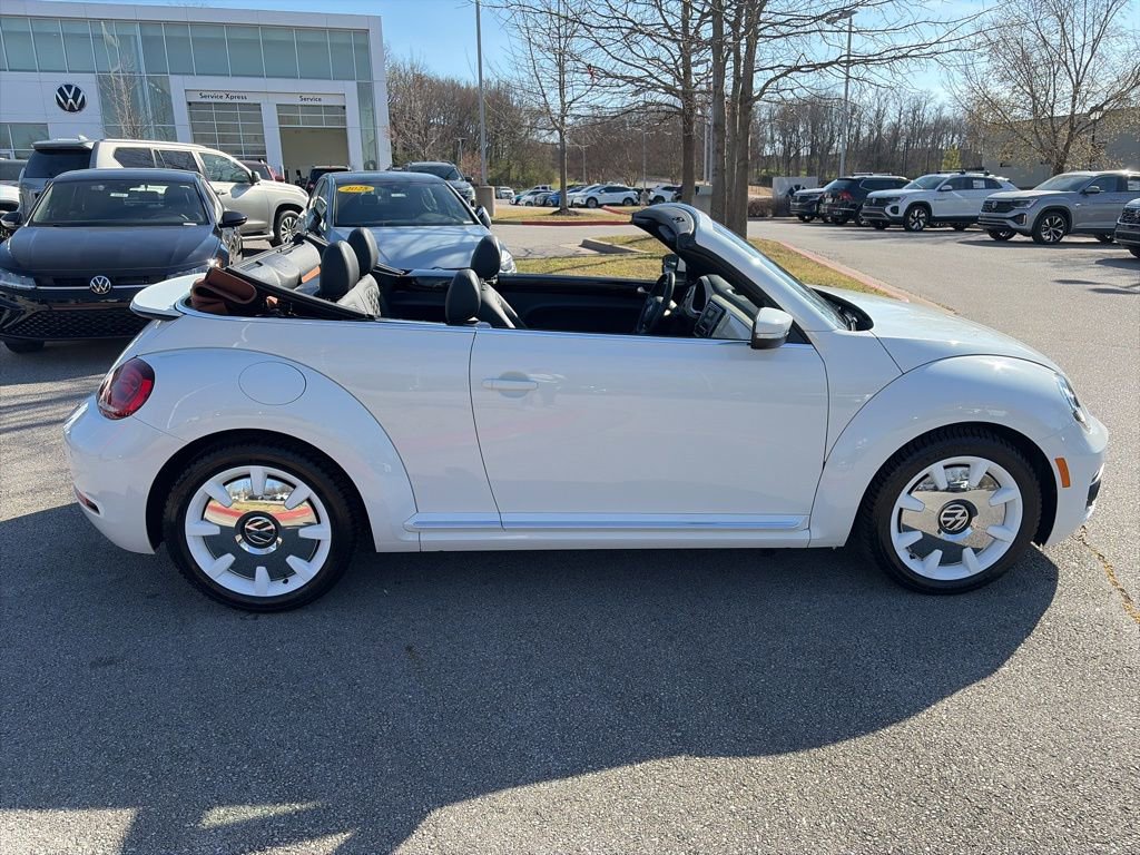 Used 2019 Volkswagen Beetle 2.0T Final Edition SEL FWD image 8