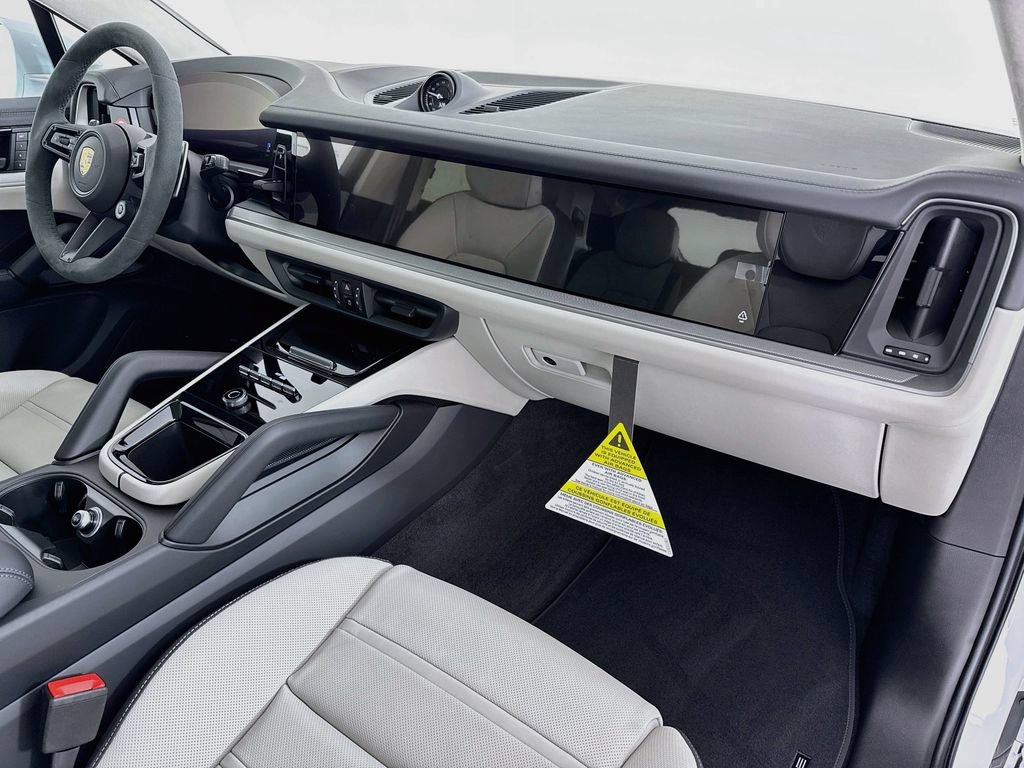 New 2026 Porsche Cayenne S AWD/4WD image 31