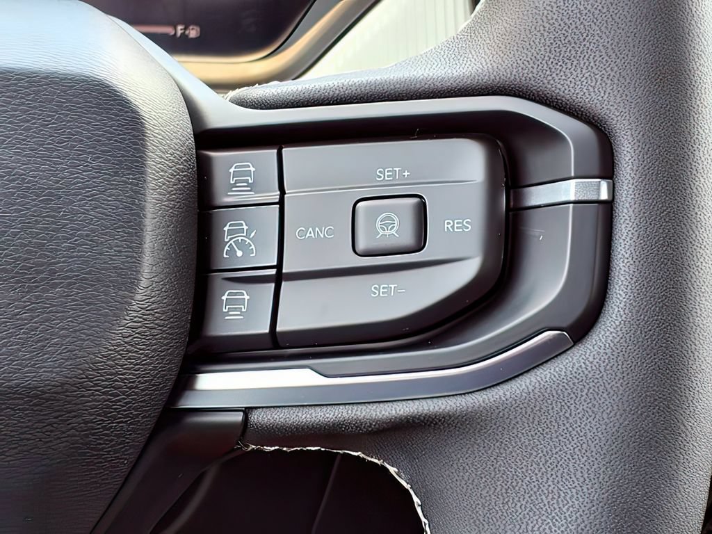 New 2026 Jeep Cherokee Laredo AWD/4WD image 12