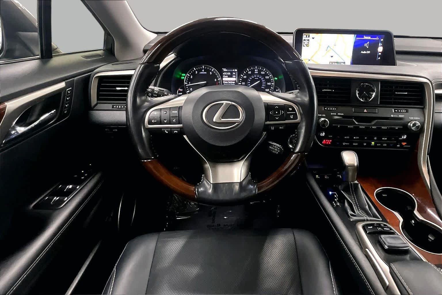 Used 2018 Lexus RX 350L FWD image 5