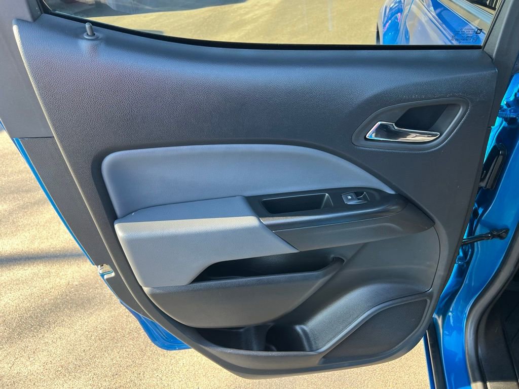 Used 2022 Chevrolet Colorado Z71 w/ Safety Package image 19
