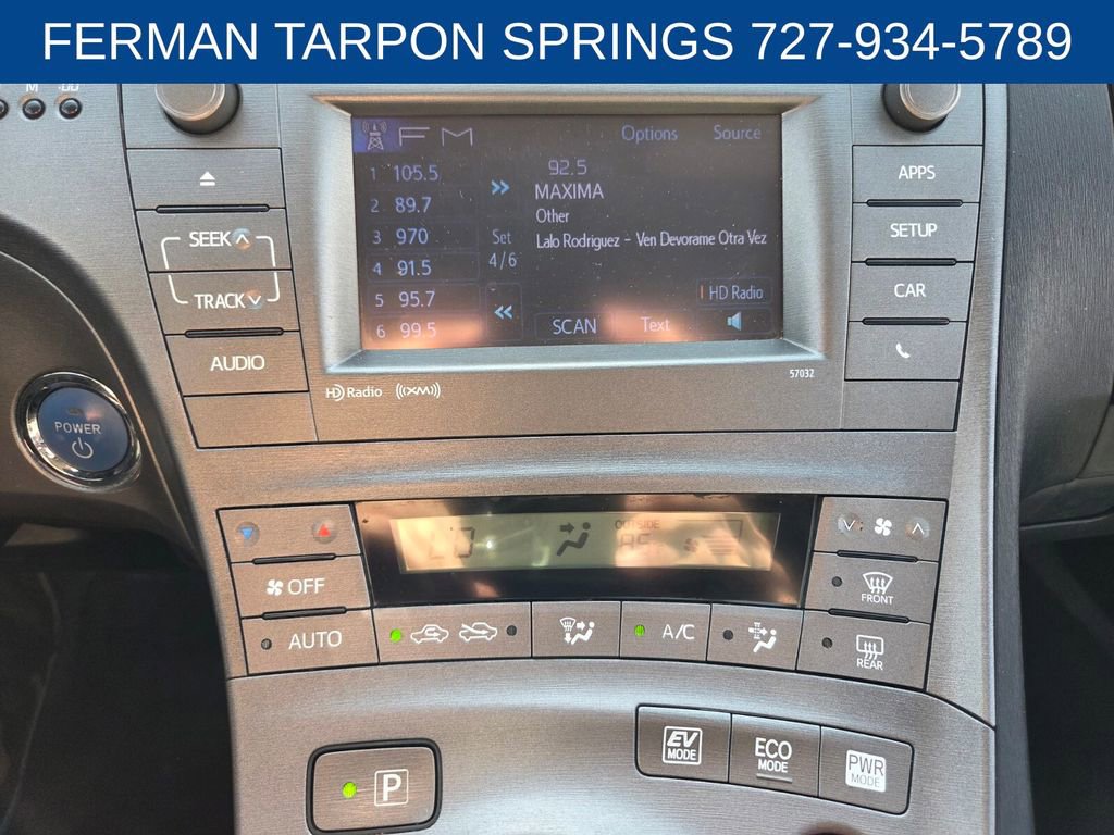 Used 2013 Toyota Prius Three image 25