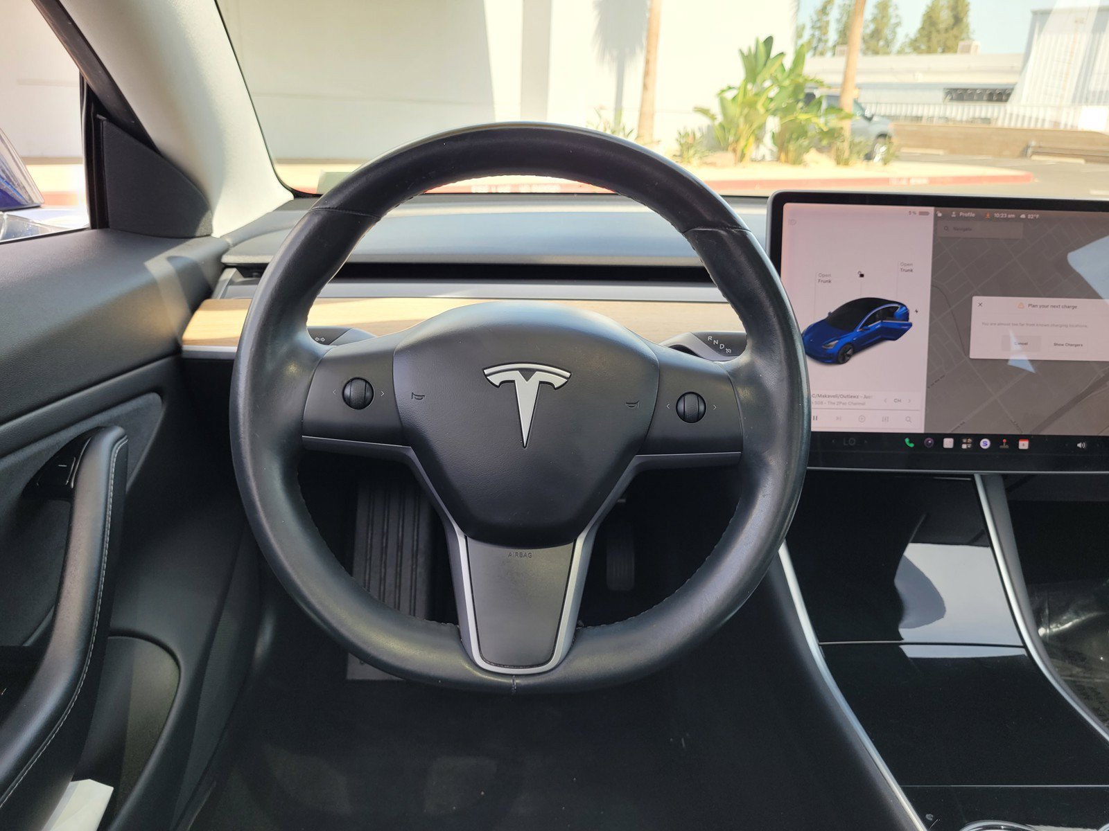Used 2018 Tesla Model 3 Long Range RWD image 16