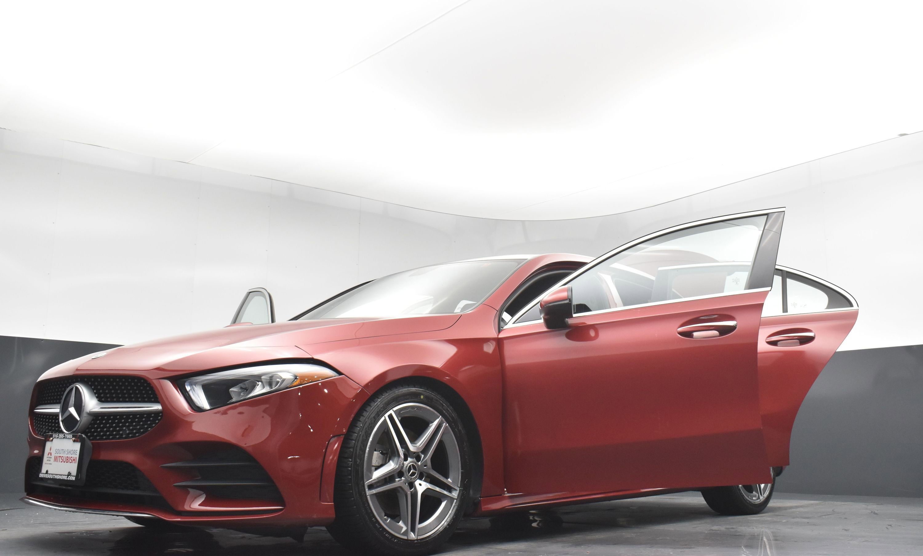 Used 2021 Mercedes-Benz A 220 4MATIC w/ AMG Line image 31