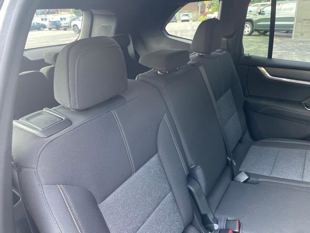 New 2026 GMC Acadia Elevation image 36
