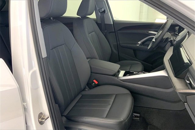 New 2025 Audi Q5 Premium image 9