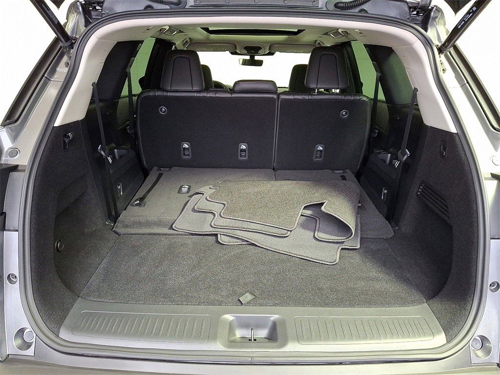 Certified 2025 INFINITI QX60 Luxe image 32