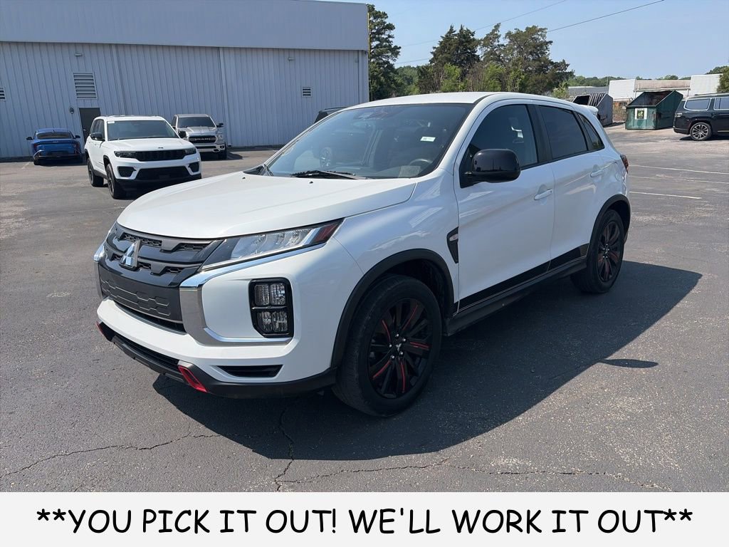 Used 2021 Mitsubishi Outlander Sport Black Edition FWD image 3