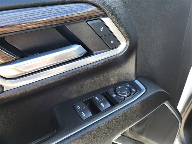 Used 2025 Chevrolet Silverado 2500 LT image 12