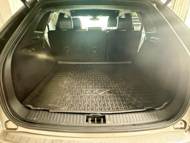 Used 2016 Lincoln MKX Select w/ Select Plus Package AWD/4WD image 25