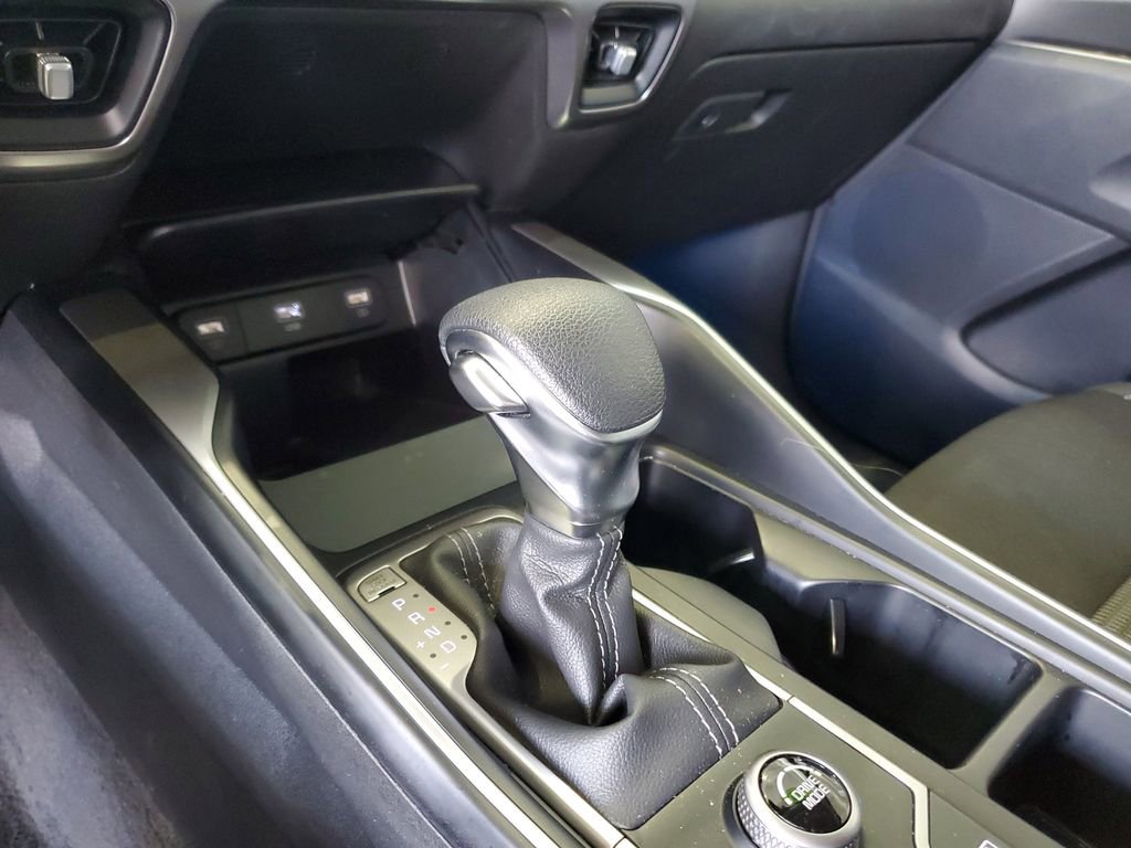 Certified 2023 Kia Sorento LX FWD image 28