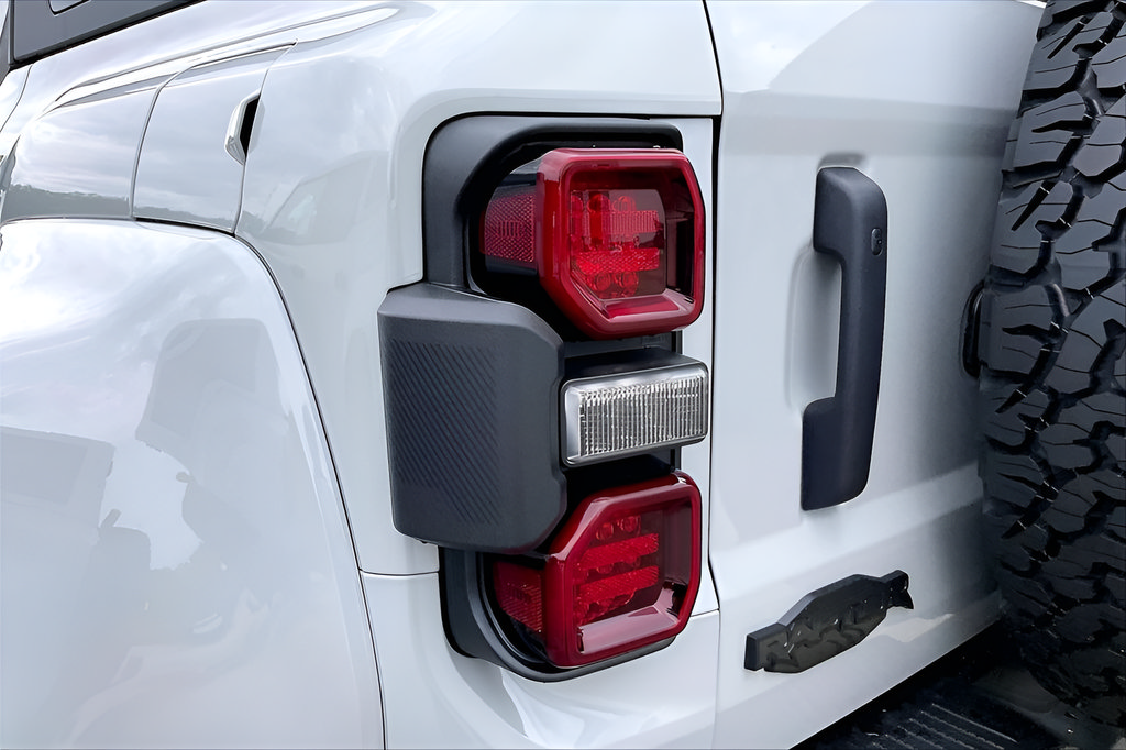 New 2026 Ford Bronco Raptor AWD/4WD image 21