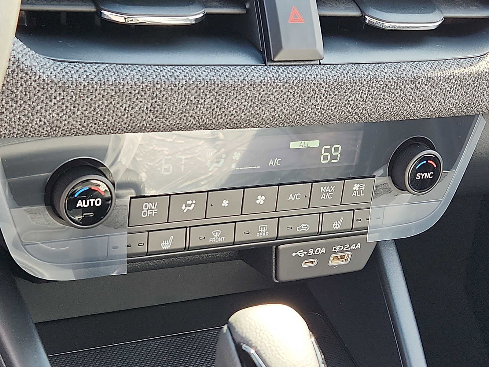 New 2026 Subaru Outback Premium image 8