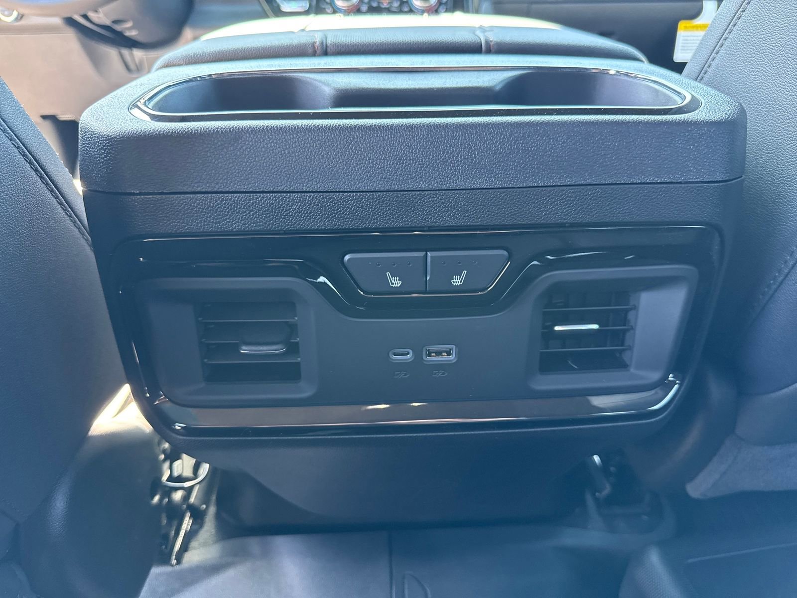 New 2026 GMC Sierra 3500 AT4 w/ AT4 Premium Plus Package AWD/4WD image 17