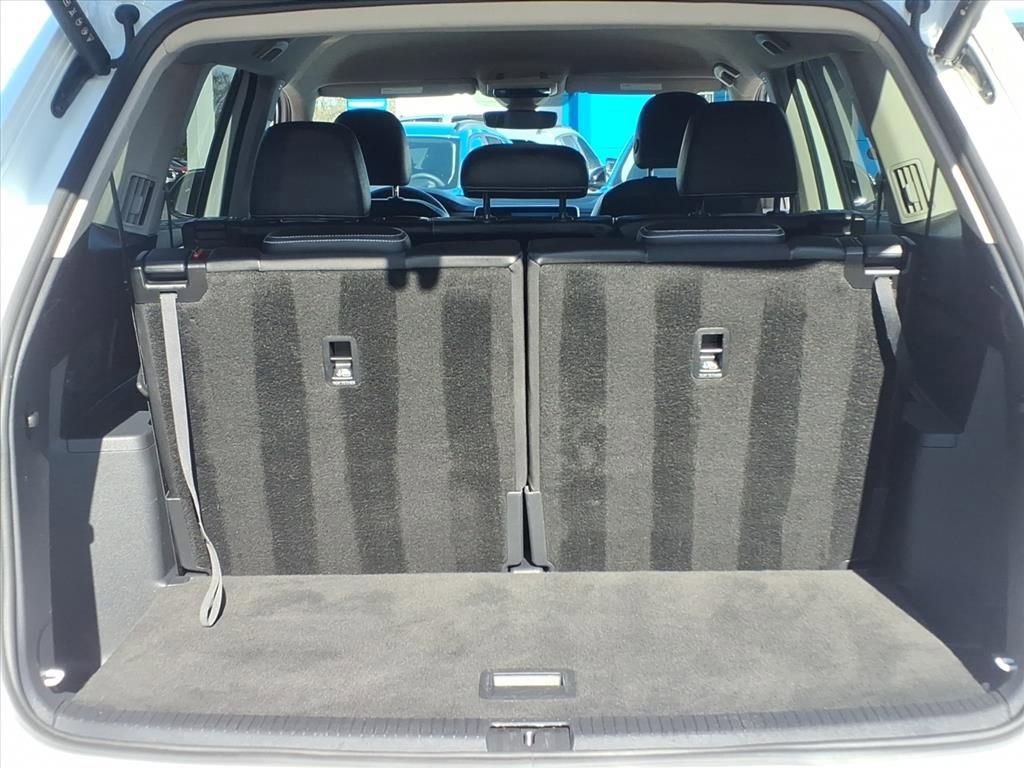 Used 2024 Volkswagen Atlas SE image 19