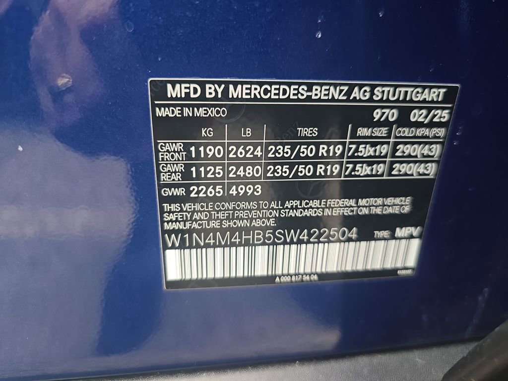 Certified 2025 Mercedes-Benz GLB 250 4MATIC image 29
