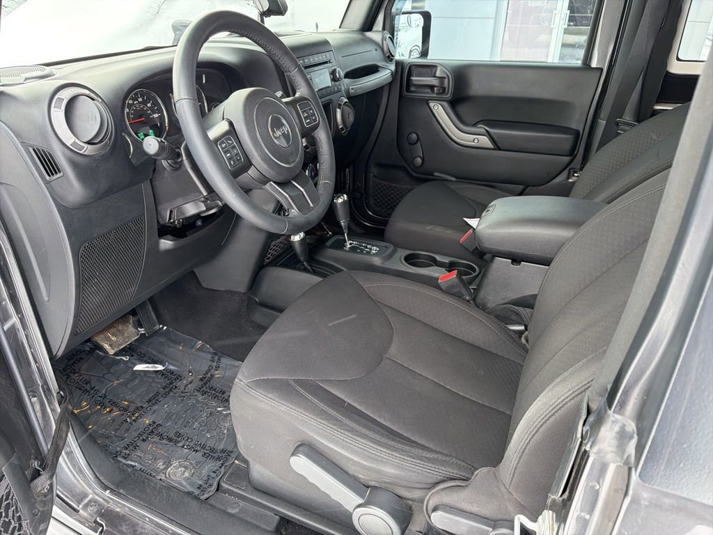 Used 2018 Jeep Wrangler Sport image 11