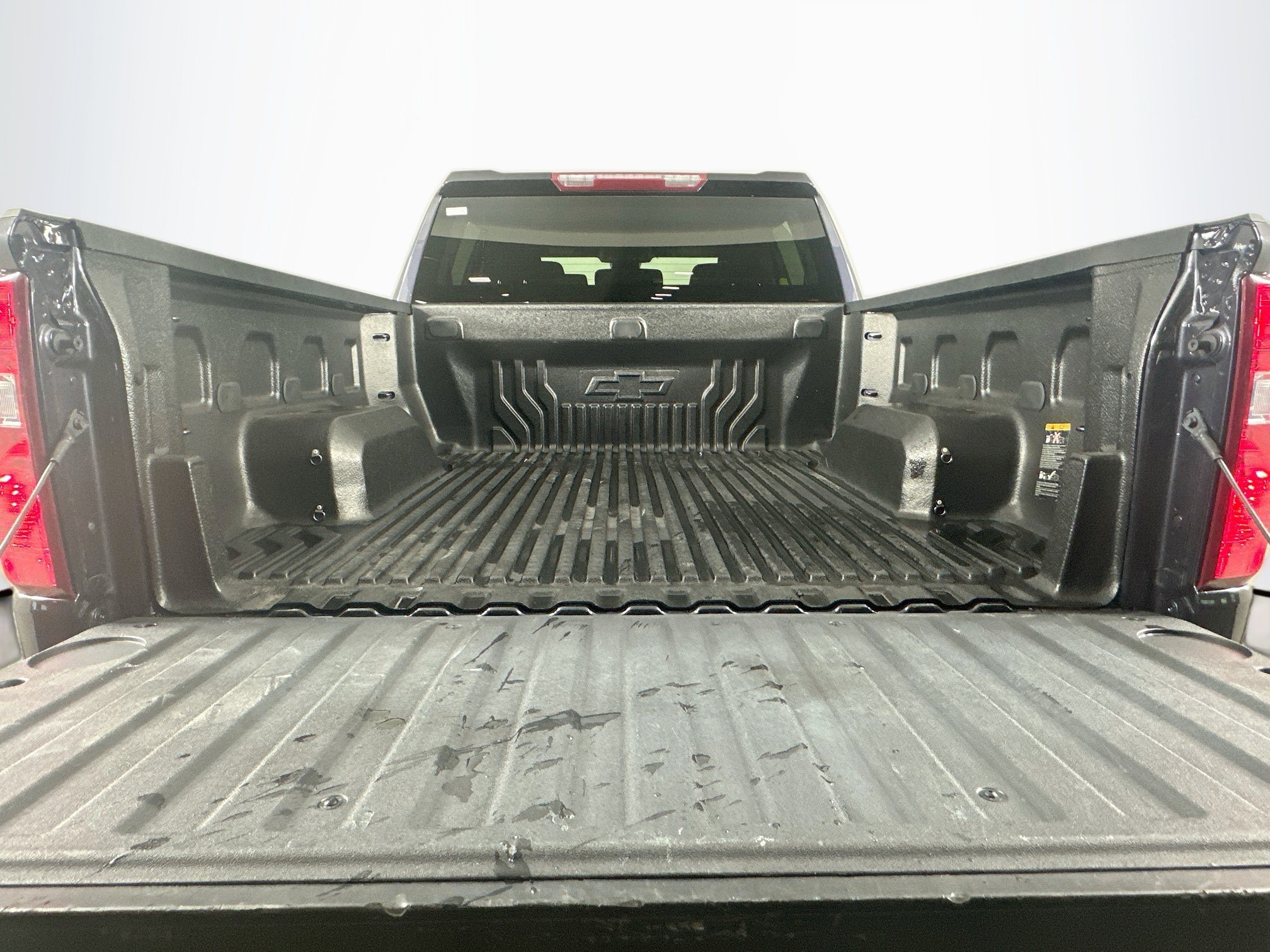 Used 2023 Chevrolet Silverado 1500 LT AWD/4WD image 27