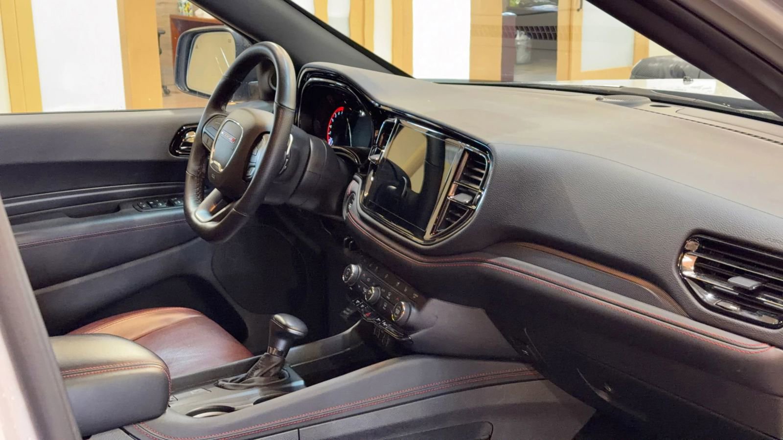 Used 2025 Dodge Durango R/T w/ Blacktop Package image 22