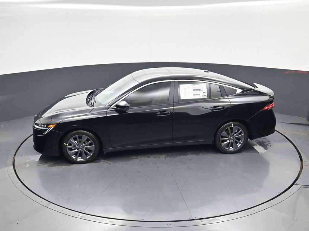 New 2026 Nissan Sentra SL w/ Floor Mat Package FWD image 20