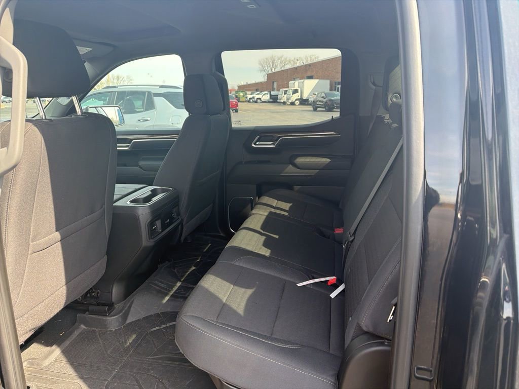 Used 2025 Chevrolet Silverado 1500 LT w/ Convenience Package II image 10