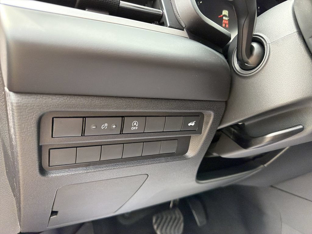 New 2026 Mitsubishi Outlander SE AWD/4WD image 17