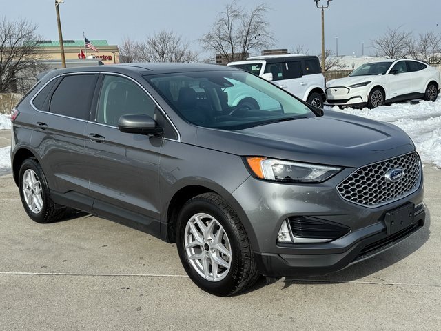 Used 2023 Ford Edge SEL w/ Convenience Package image 6