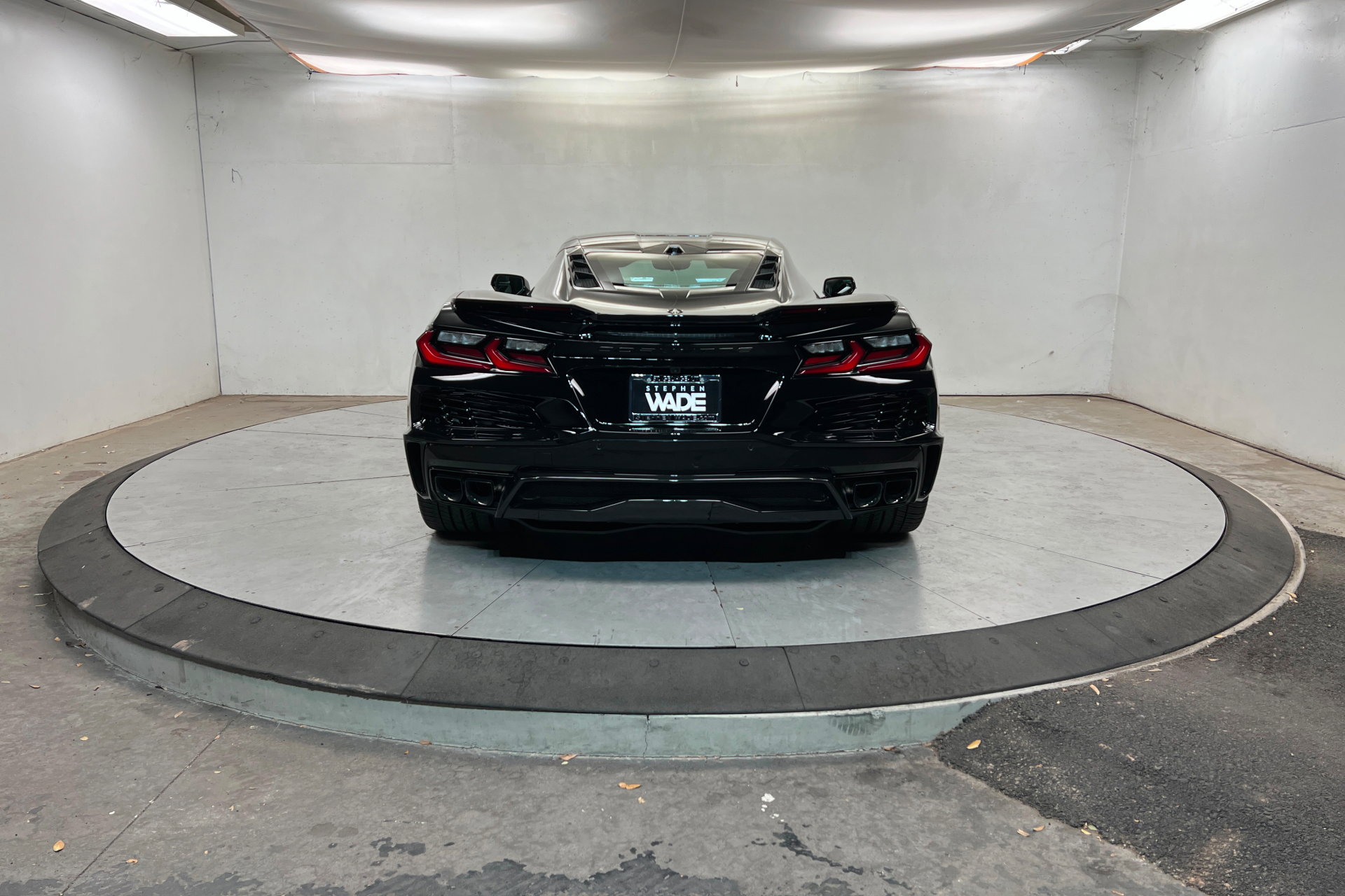 New 2025 Chevrolet Corvette E-Ray w/ Stealth Interior Trim Package image 5