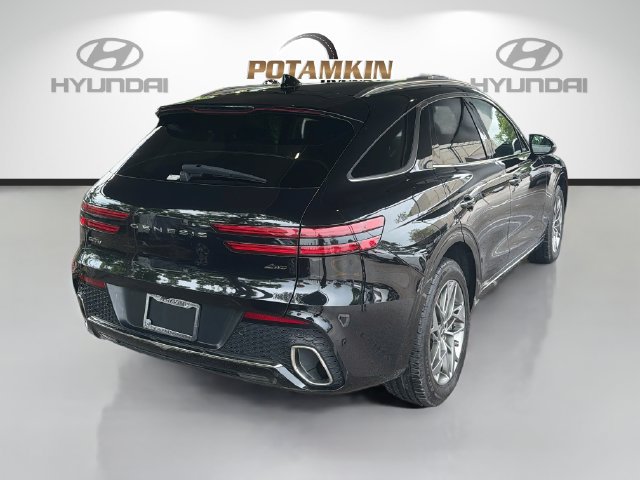 Used 2025 Genesis GV70 2.5T AWD/4WD image 5