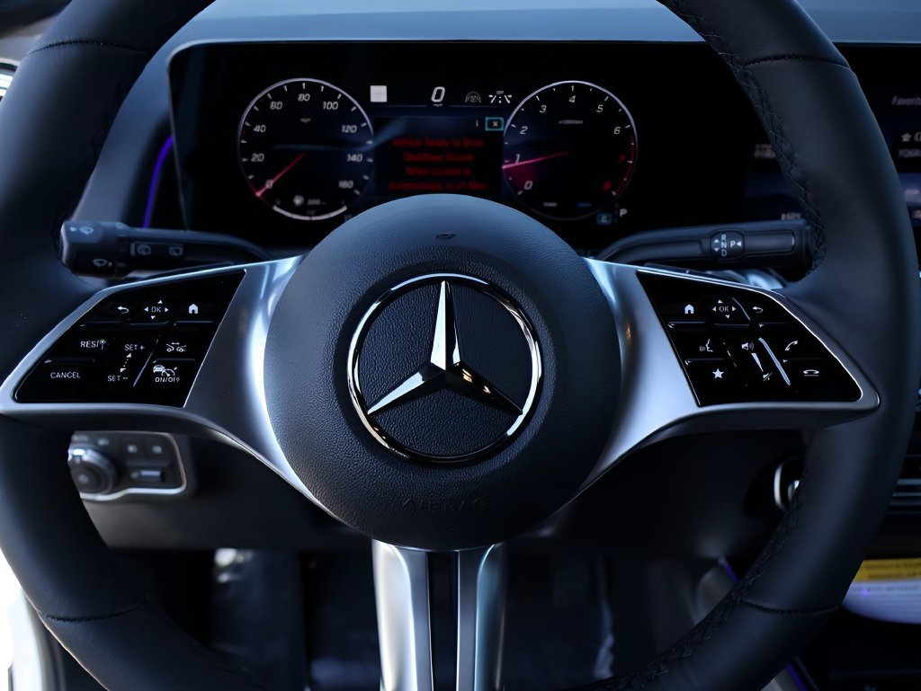 New 2026 Mercedes-Benz GLB 250 4MATIC image 36